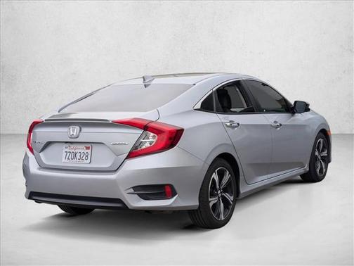 2017 Honda Civic Touring
