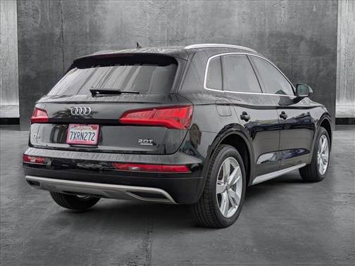 2018 Audi Q5 2.0T Premium Plus