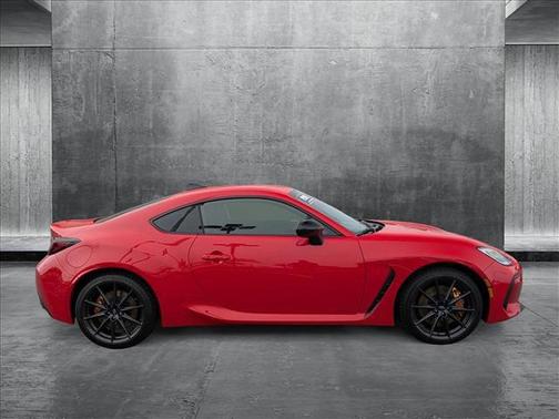 2024 Subaru BRZ tS