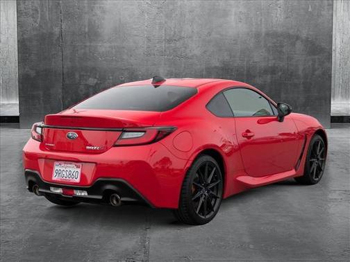 2024 Subaru BRZ tS