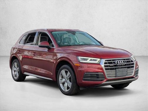 2018 Audi Q5 2.0T Premium Plus