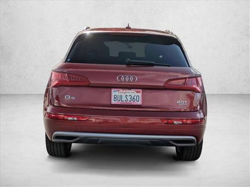2018 Audi Q5 2.0T Premium Plus