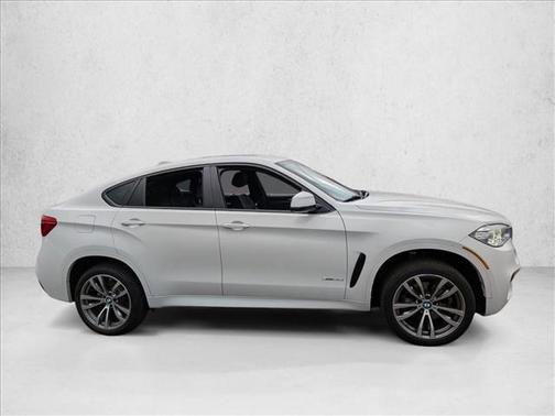 White 2017 BMW X6 sDrive35i