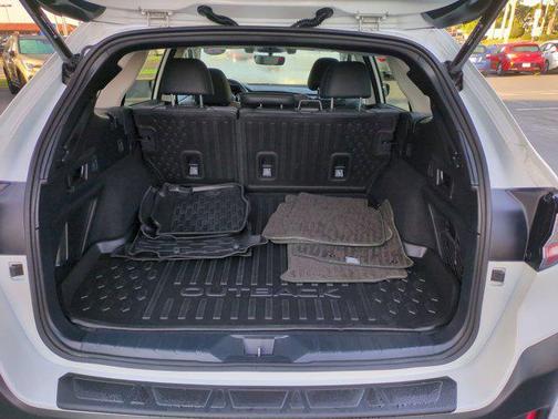 2022 Subaru Outback Onyx Edition XT