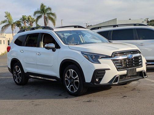 Crystal White Pearl 2023 Subaru Ascent Touring 7-Passenger