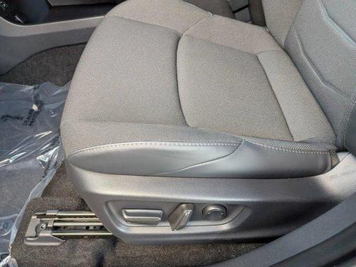 Metropolis Gray Metallic 2026 Subaru Uncharted Premium