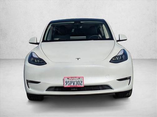 2025 Tesla Model Y Long Range Dual Motor All-Wheel Drive