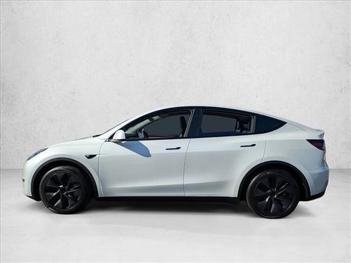 2025 Tesla Model Y Long Range Dual Motor All-Wheel Drive