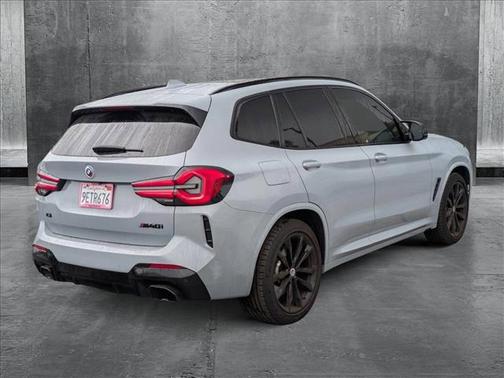 2023 BMW X3 M40i