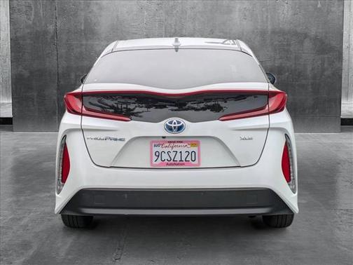 2022 Toyota Prius Prime XLE