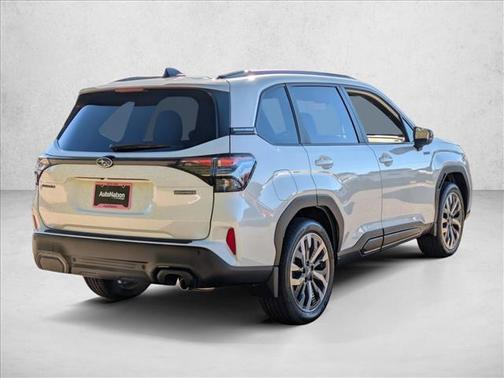 2025 Subaru Forester Hybrid Touring