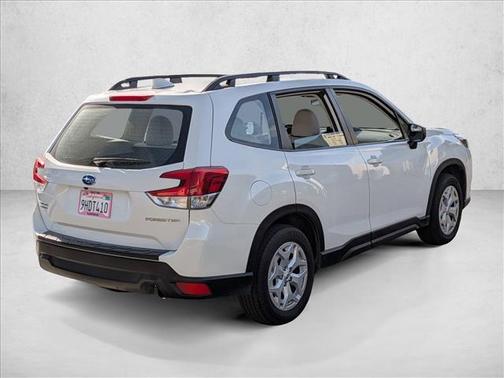 Crystal White Pearl 2023 Subaru Forester Base