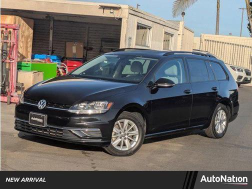 2019 Volkswagen Golf SportWagen TSI S