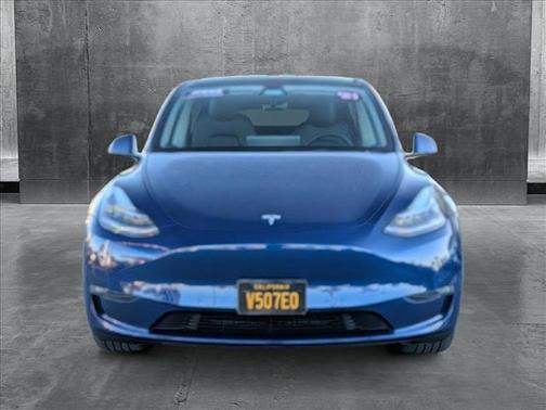 2021 Tesla Model Y Long Range Dual Motor All-Wheel Drive