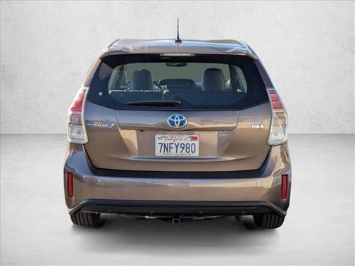 2015 Toyota Prius v Four