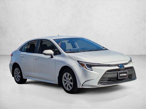 2024 Toyota Corolla Hybrid LE