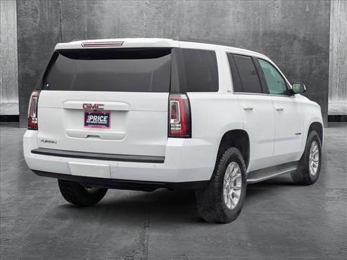 2017 GMC Yukon SLT