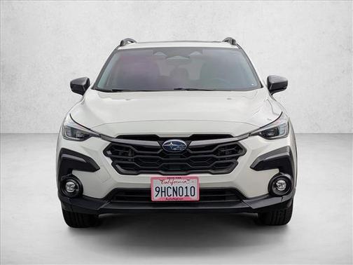 Crystal White Pearl 2024 Subaru Crosstrek Limited