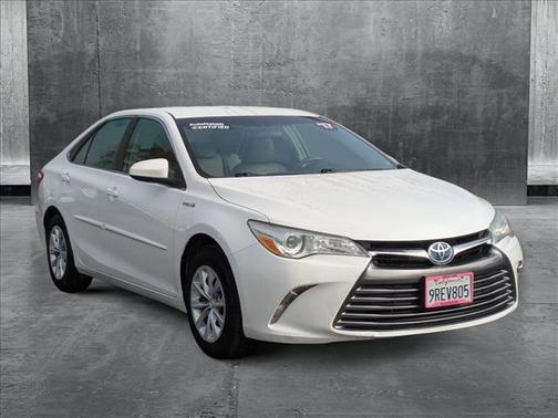 2017 Toyota Camry Hybrid LE