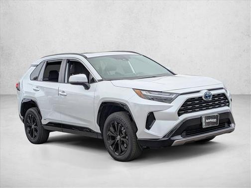 Wind Chill Pearl 2023 Toyota RAV4 Hybrid SE