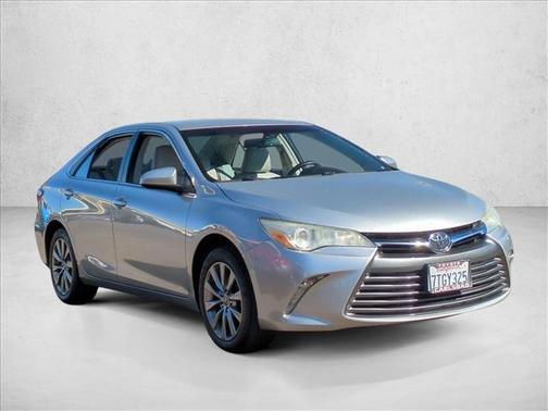 2016 Toyota Camry XLE