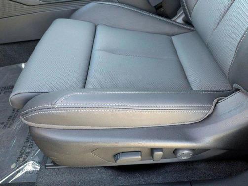 Sapphire Blue Pearl 2026 Subaru Outback Touring XT