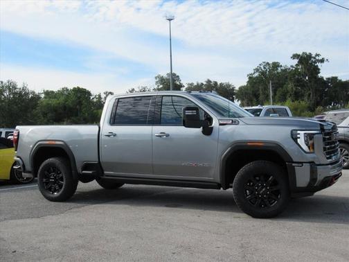 2026 GMC Sierra 2500 AT4