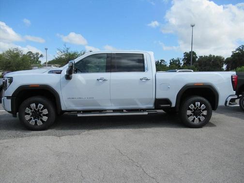 Glacier White 2026 GMC Sierra 2500 Denali