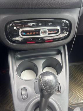 Arctic White 2016 smart ForTwo Prime