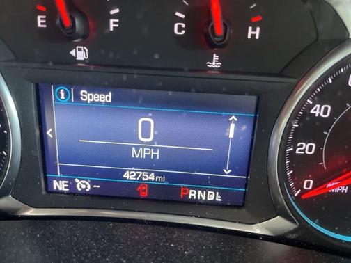 Nightfall Gray Metallic 2019 Chevrolet Equinox 1LT