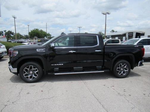 Onyx Black 2026 GMC Sierra 1500 SLT