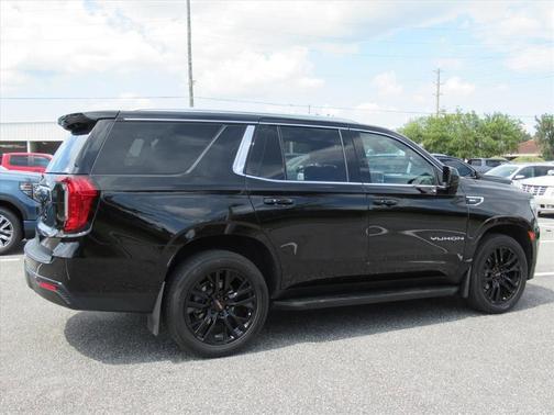 2021 GMC Yukon SLE