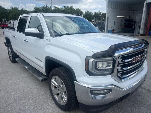 Summit White 2018 GMC Sierra 1500 SLT