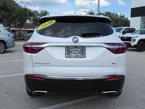 2020 Buick Enclave Essence