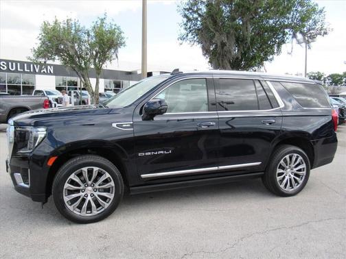 Midnight Blue Metallic 2021 GMC Yukon Denali
