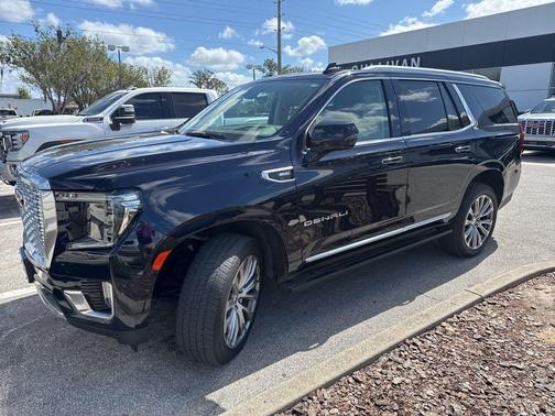 Midnight Blue Metallic 2021 GMC Yukon Denali