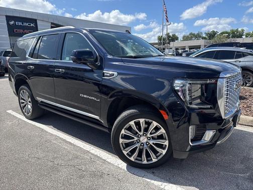 Midnight Blue Metallic 2021 GMC Yukon Denali