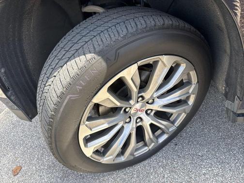 Midnight Blue Metallic 2021 GMC Yukon Denali