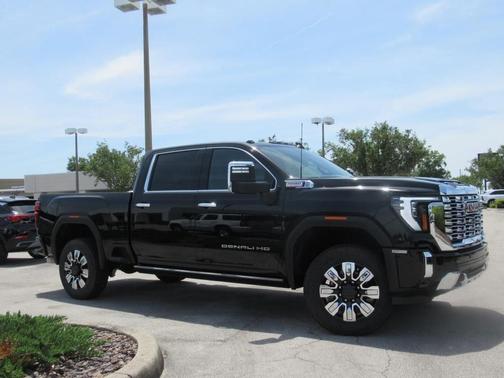 2025 GMC Sierra 2500 Denali