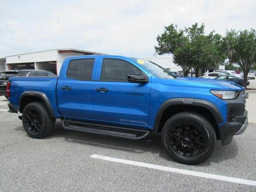 Glacier Blue Metallic 2023 Chevrolet Colorado Trail Boss