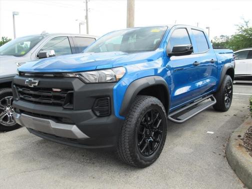 Glacier Blue Metallic 2023 Chevrolet Colorado Trail Boss