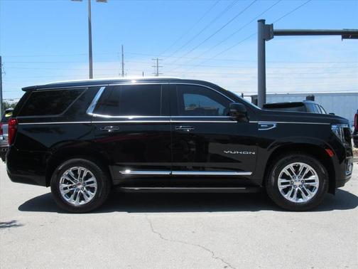 Onyx Black 2022 GMC Yukon SLT