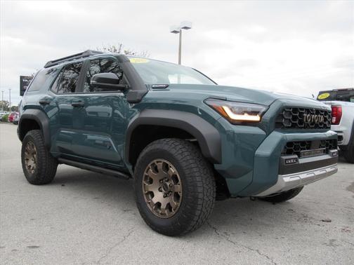 2025 Toyota 4Runner Hybrid TRAILHUNTER