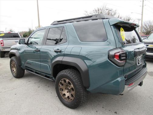 2025 Toyota 4Runner Hybrid TRAILHUNTER