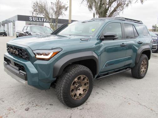 2025 Toyota 4Runner Hybrid TRAILHUNTER