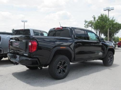 2025 GMC Canyon Elevation