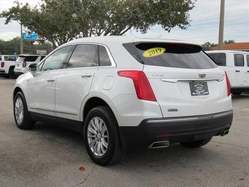 2019 Cadillac XT5 Base
