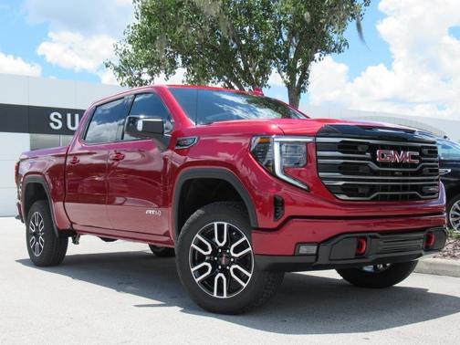 2025 GMC Sierra 1500 AT4
