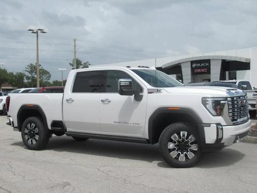 2025 GMC Sierra 2500 Denali