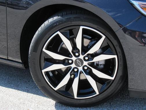2022 Chevrolet Malibu RS